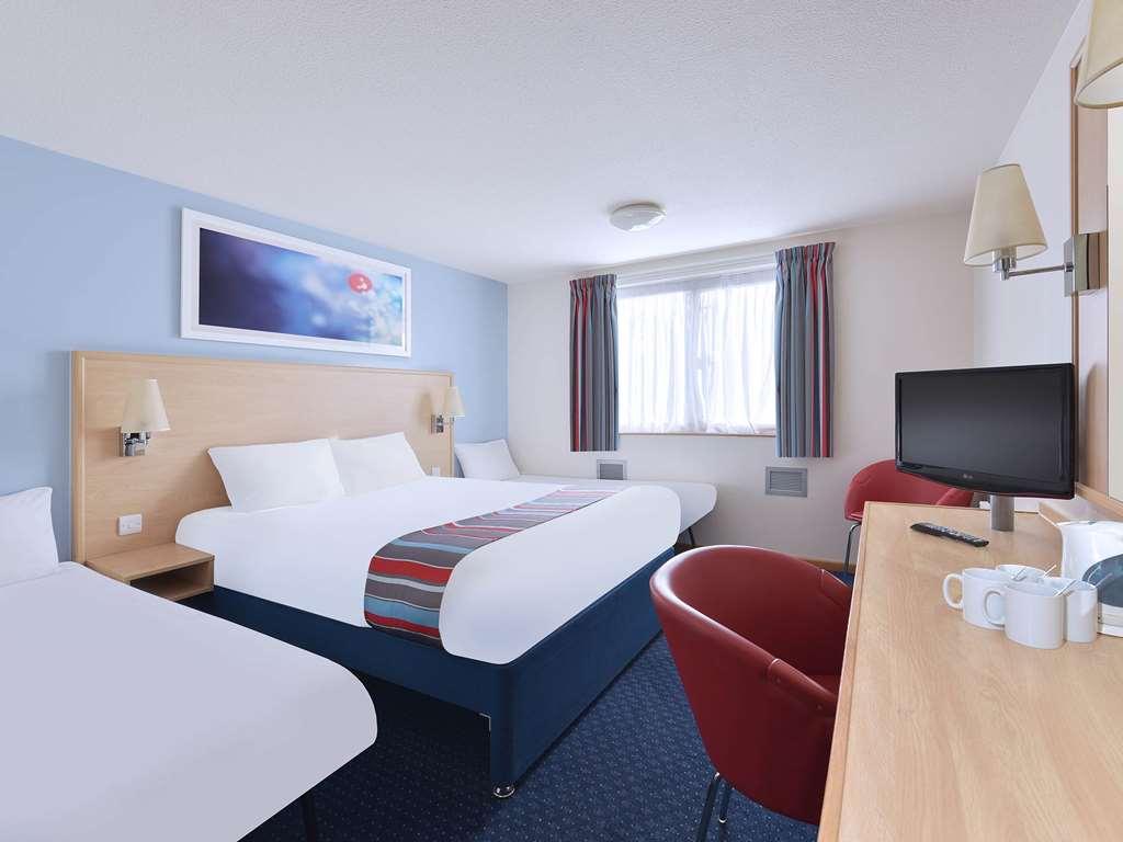Travelodge Nottingham Central Room photo